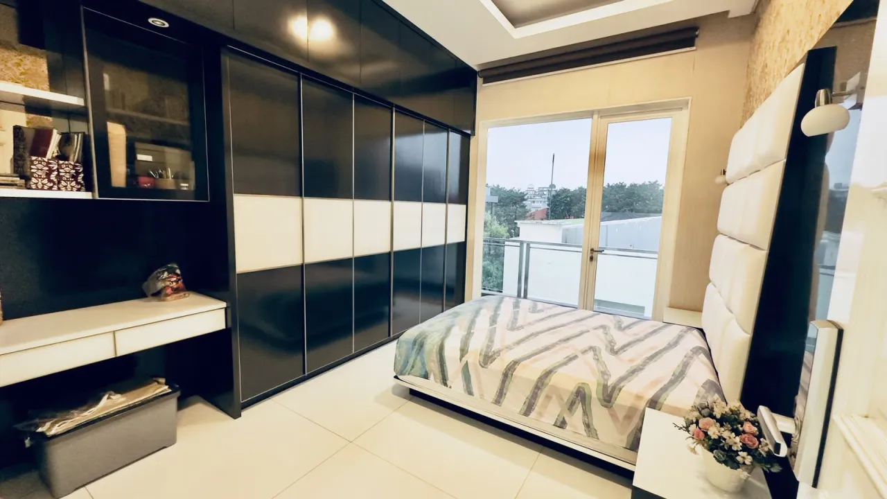 Foto 13: Rumah Sunter - hoek