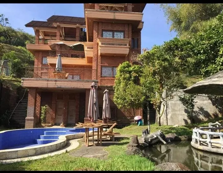 Foto 4: Vila Cisarura